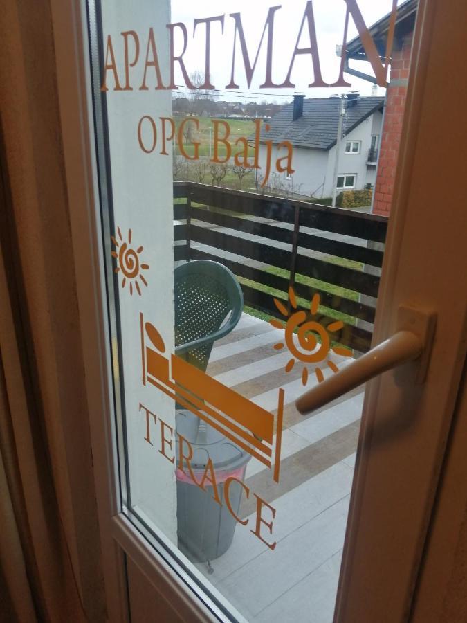 Apartman Opg Balja Garesnica Eksteriør billede